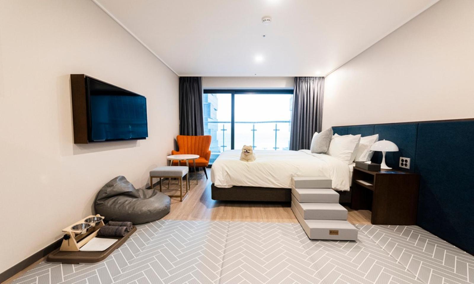 Haeundae Youngmu Parade Hotel