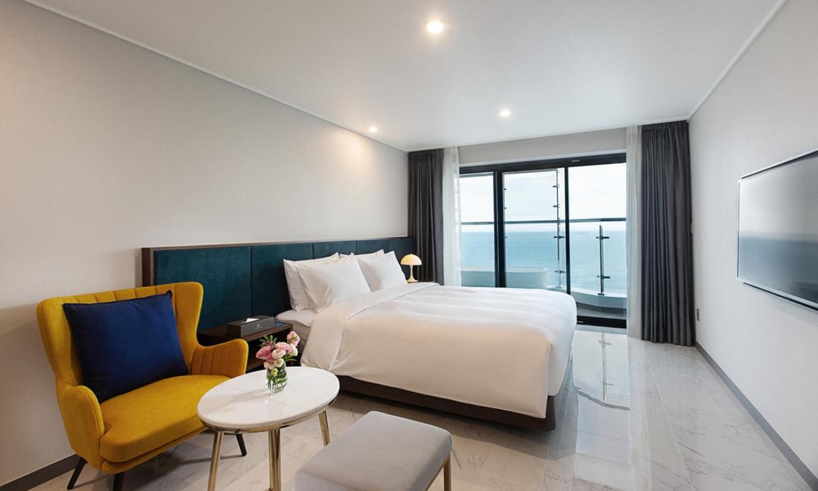 Youngmu Parade Hotel Busan